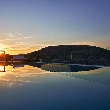 Avaton Hotel Folégandros Екстериор снимка