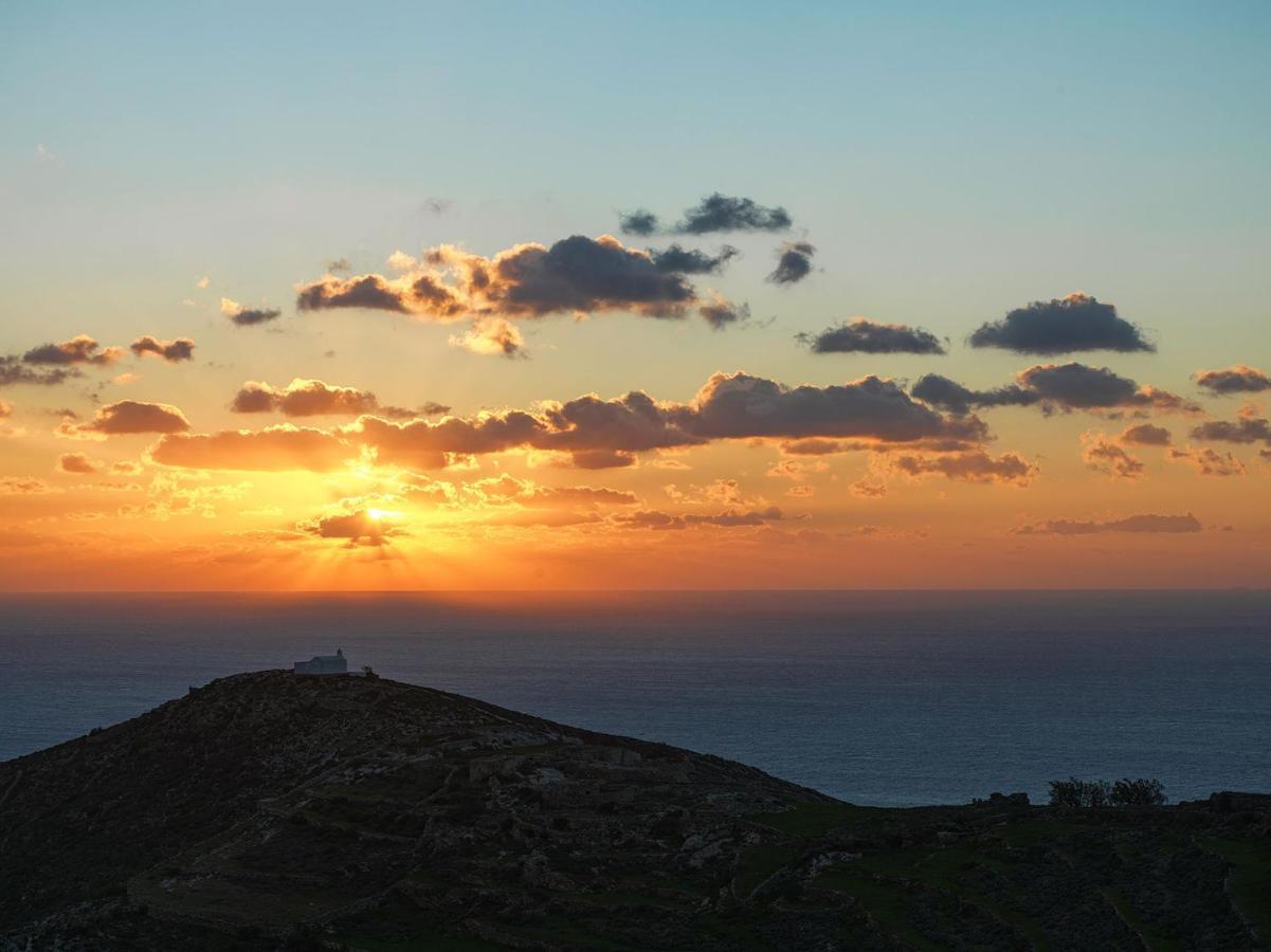 Avaton Hotel Folégandros Екстериор снимка